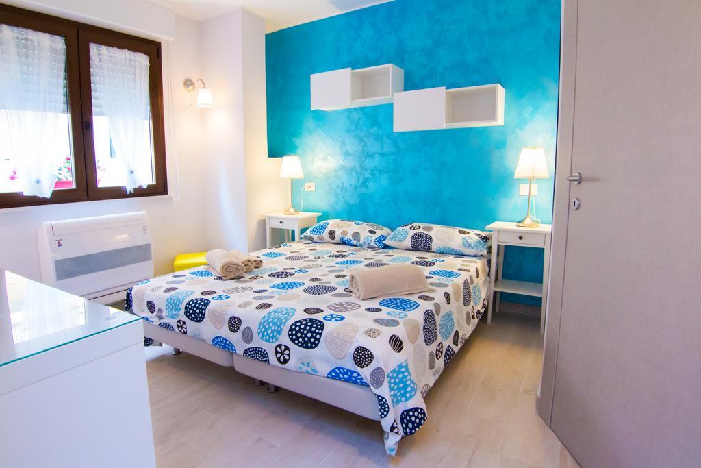 Rosemary Charming Rooms แตร์โมลิ ภายนอก รูปภาพ