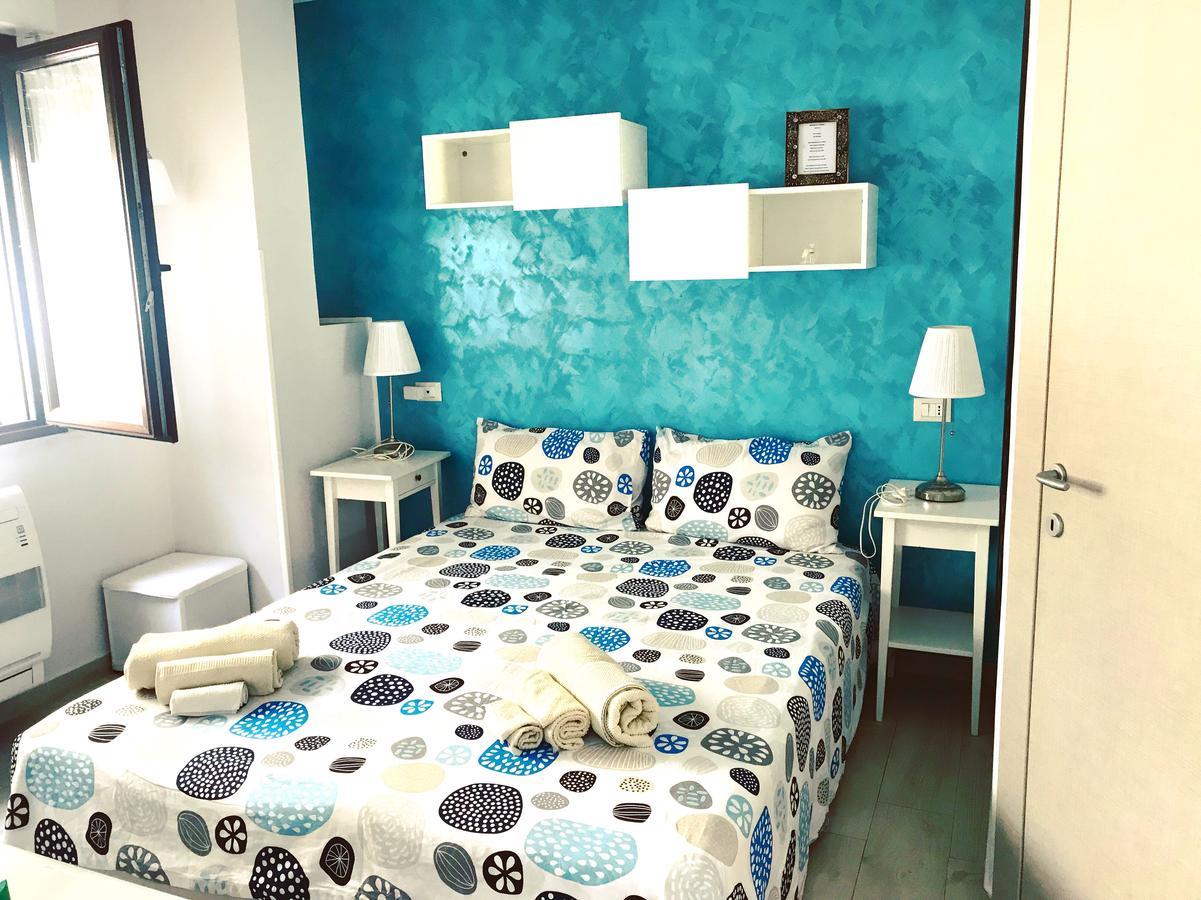 Rosemary Charming Rooms แตร์โมลิ ภายนอก รูปภาพ