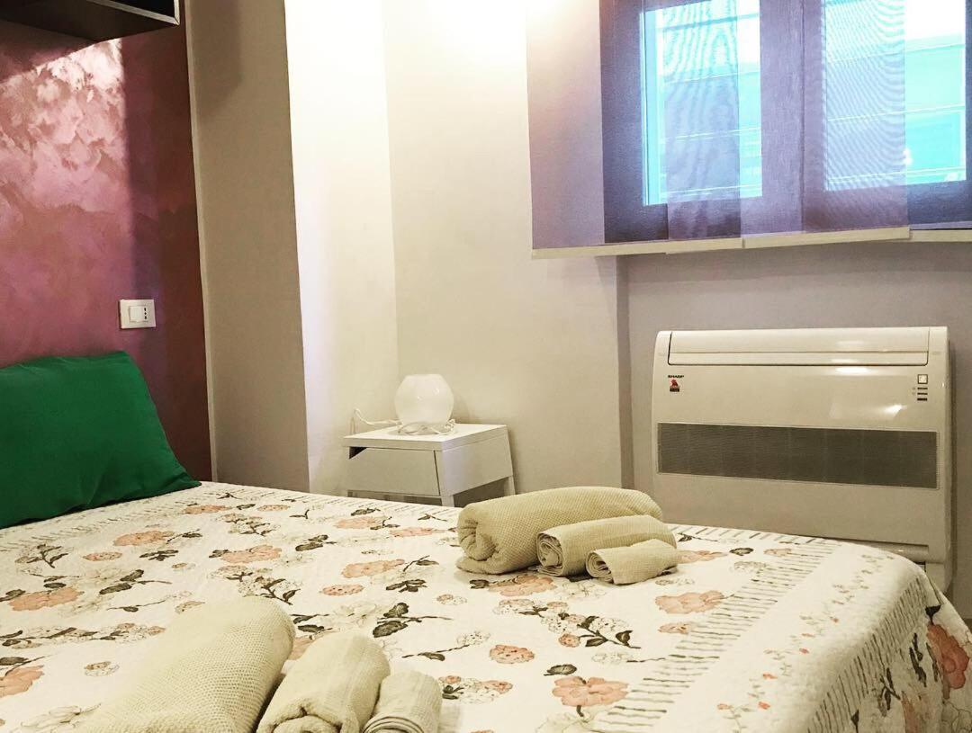 Rosemary Charming Rooms แตร์โมลิ ภายนอก รูปภาพ